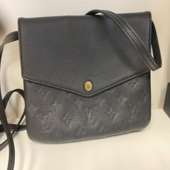 Louis Vuitton LV Monogram Twice - Picture 3 of 3